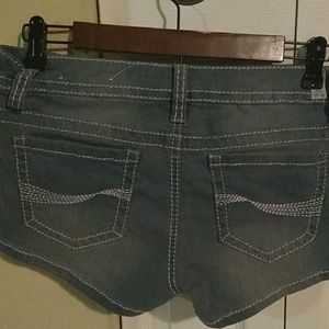 Almost Famous Shorts